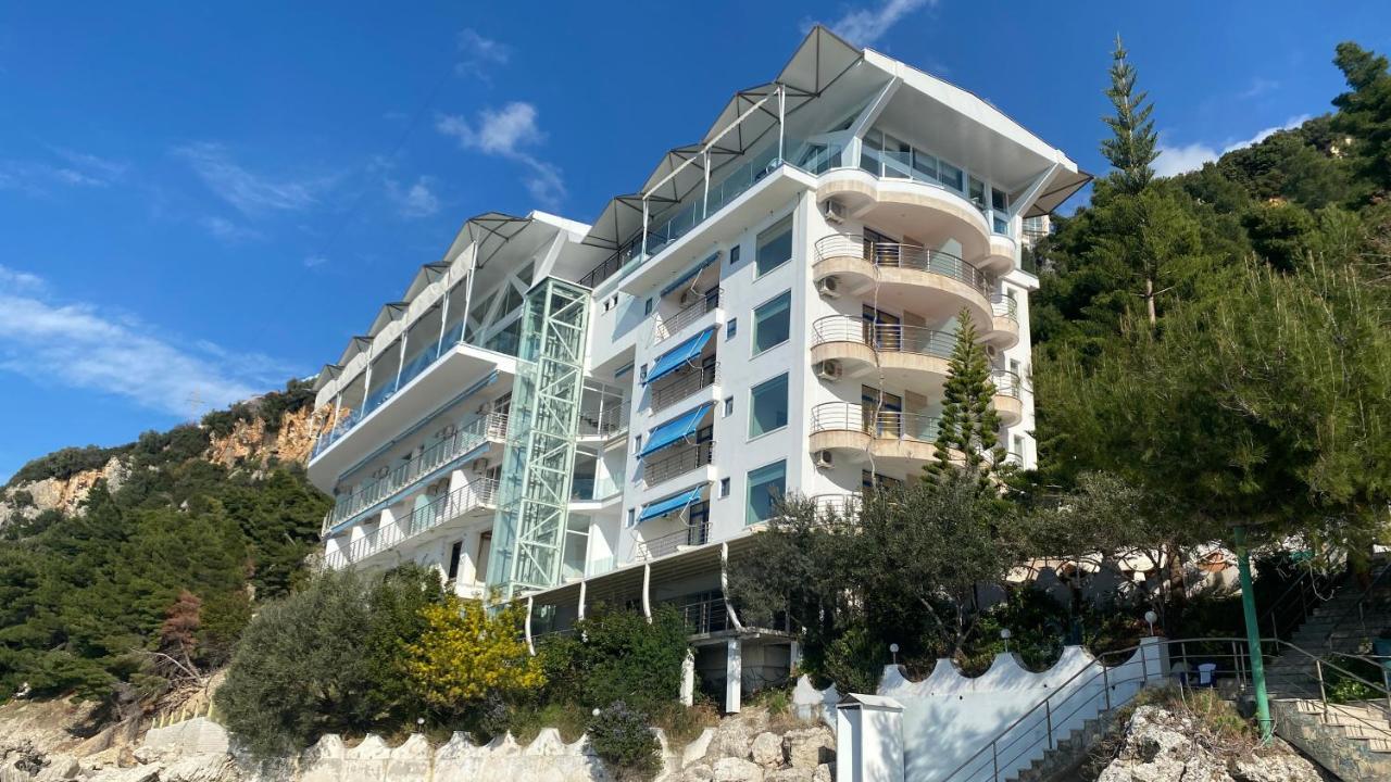 Hotel Nimfa Kanine エクステリア 写真