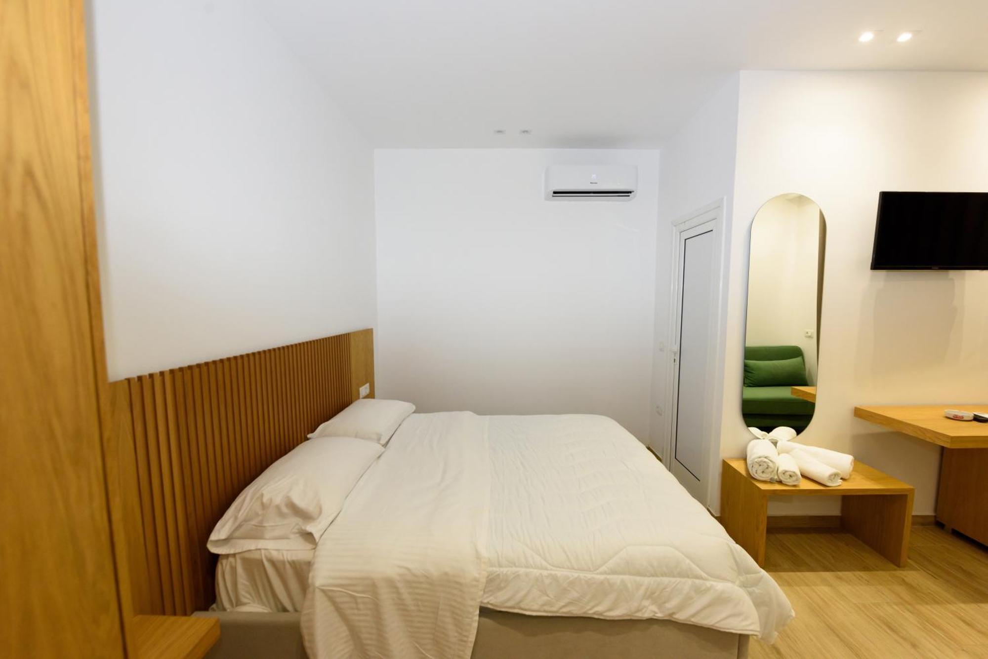 Hotel Nimfa Kanine エクステリア 写真
